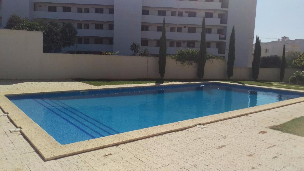 Modern 3 Bedroom Pool View. 阿尔布费拉 外观 照片
