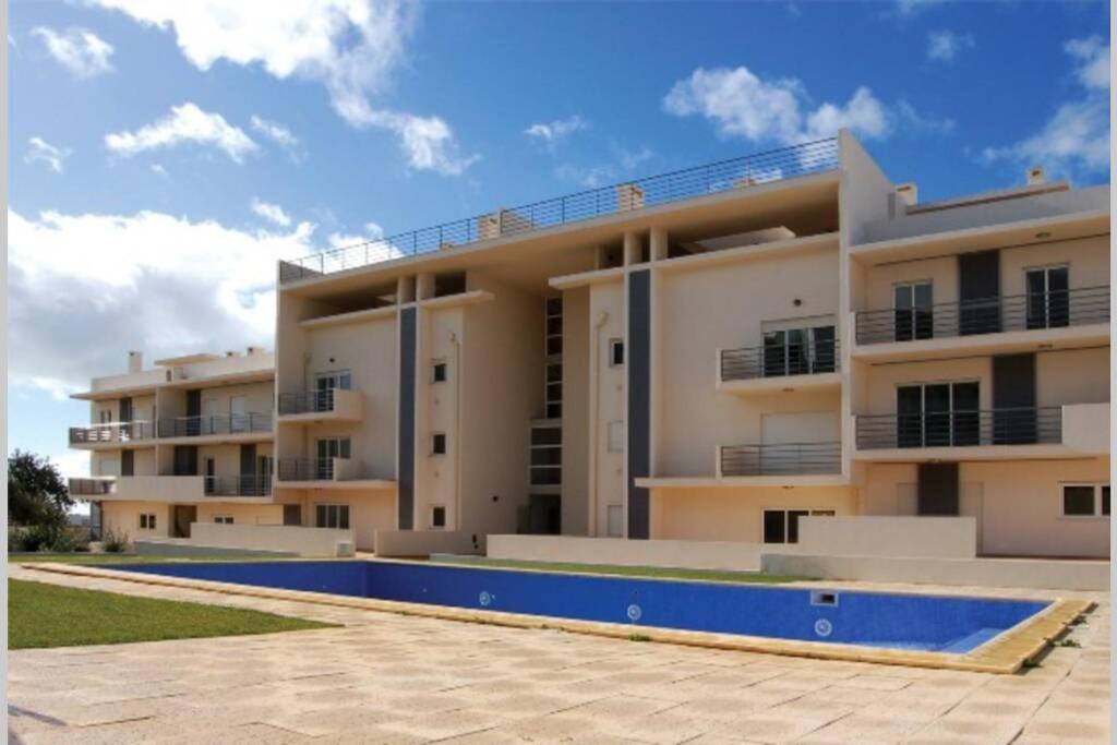 Modern 3 Bedroom Pool View. 阿尔布费拉 外观 照片