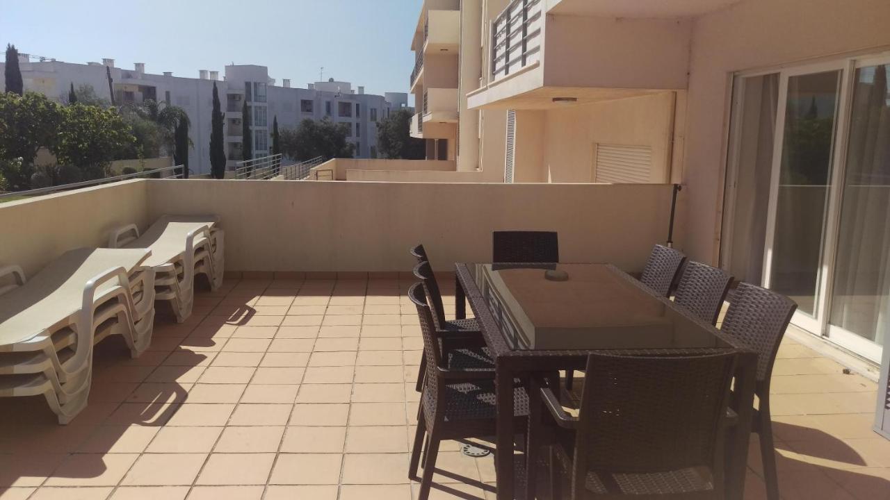 Modern 3 Bedroom Pool View. 阿尔布费拉 外观 照片